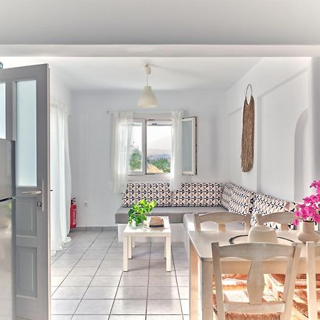 Cleopatra Seaside Homes, Logaras, Paros Piso Livadi Bagian luar foto